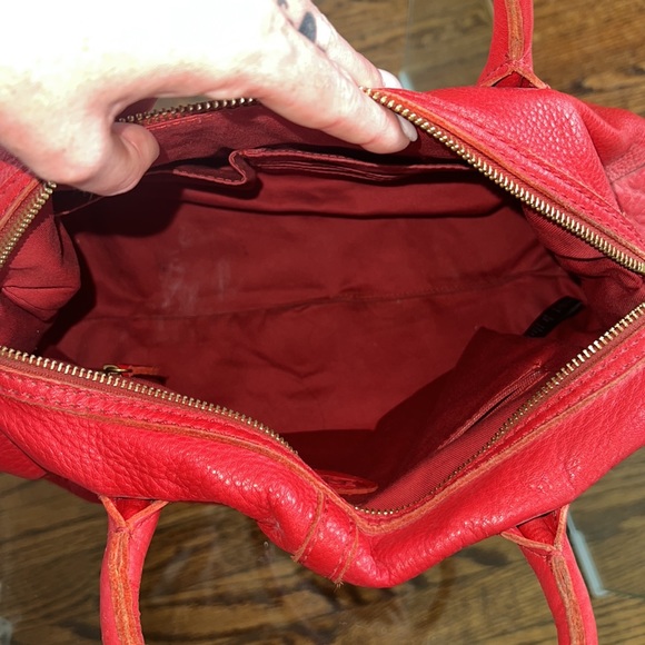 Red Leather Bag- Fossil - Picture 4 of 4